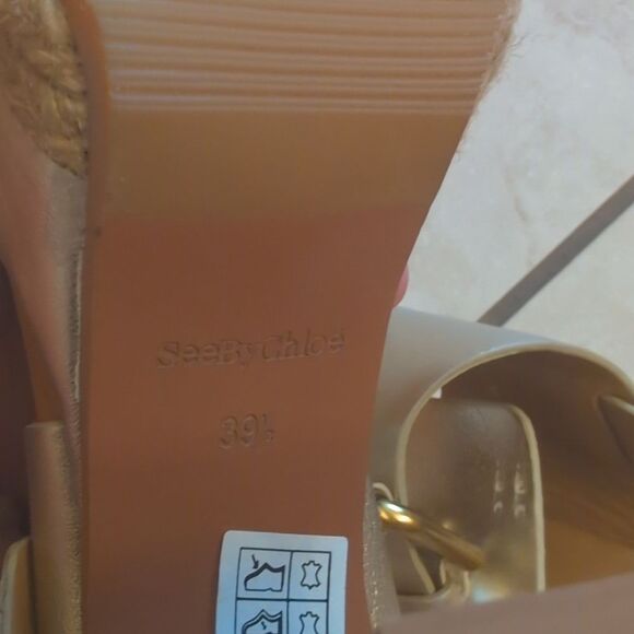 NEW See By Chloe Lamb Joline Heel Sandals Block Platform Gold FLAWED Size 9 - Picture 6 of 11